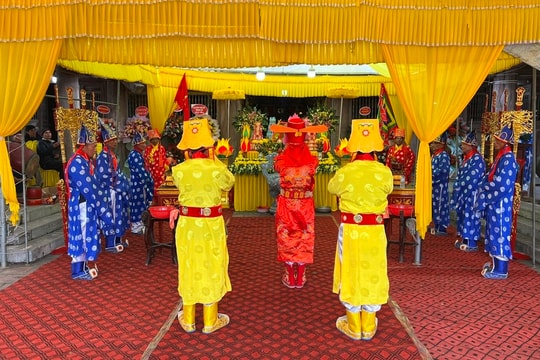 Lễ hội truyền thống Di tích quốc gia đình Cung Chúc