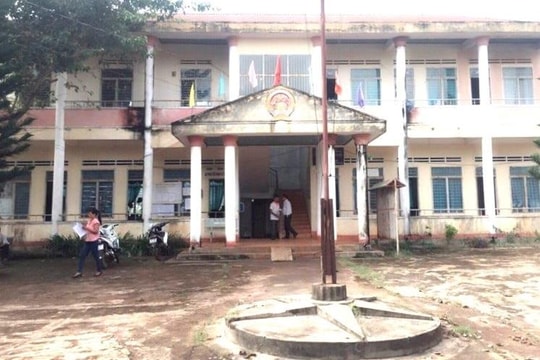 Chế pháo nổ ở nhà, cháu bé 13 tuổi tử vong