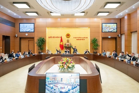 Thành lập thành phố Hoa Lư thuộc tỉnh Ninh Bình