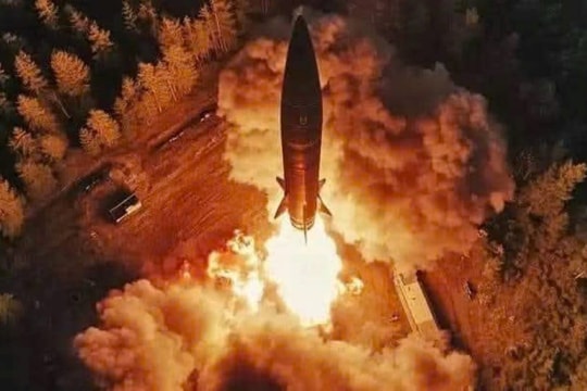 Tình báo Ukraine: Nga có thể sản xuất 300 tên lửa Oreshnik mới mỗi năm