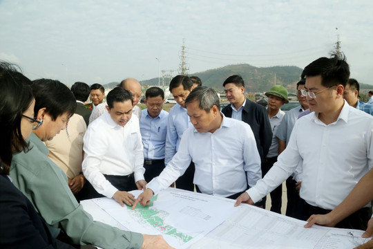 Quảng Ninh quyết tâm bứt phá trong phát triển kinh tế 2025