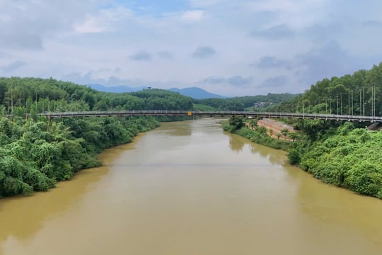 TT-Huế: Đề xuất xây cầu treo 75 tỷ đồng sau vụ xe rác bị tai nạn