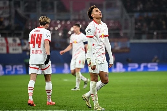 Xác định đội bóng đầu tiên bị loại khỏi Champions League