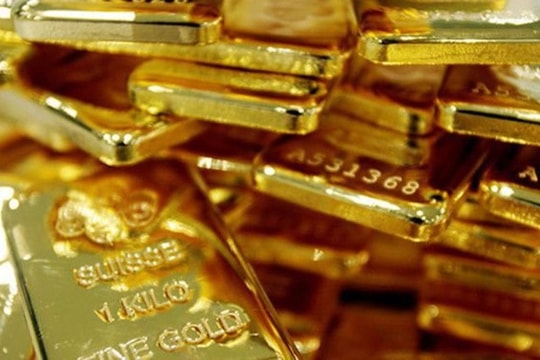 Giá vàng ngày 12/12: Giá vàng tiếp tục bay phấp phới