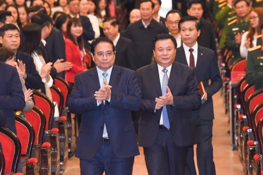 Thủ tướng chủ trì Hội nghị toàn quốc về giáo dục quyền con người