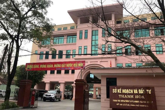 Người đã chết và không liên quan vẫn đứng tên đại diện doanh nghiệp