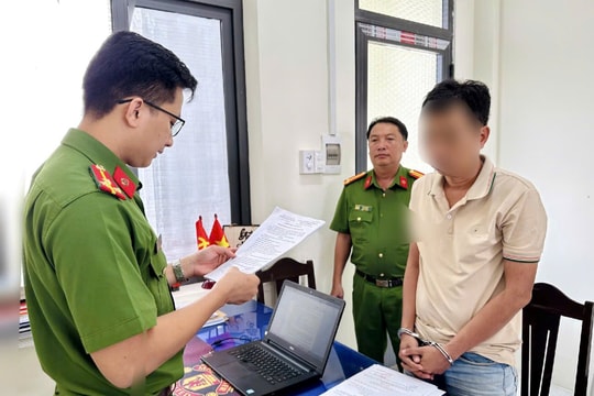 Khởi tố hai đối tượng có hành vi lừa đảo chiếm đoạt tài sản