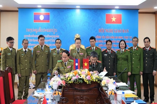 Tăng cường hợp tác bảo đảm an ninh trật tự giữa Công an 2 tỉnh Thanh Hóa - Hủa Phăn (Lào)