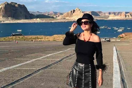 Hoa hậu Kim Hồng đồng hành cùng âm nhạc trong mọi dấu mốc cuộc đời