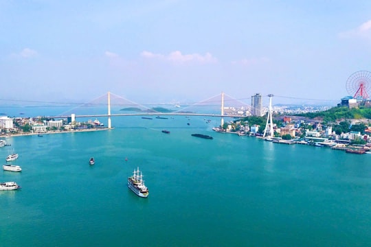 Vịnh Hạ Long: 30 năm gìn giữ và phát huy giá trị di sản thế giới