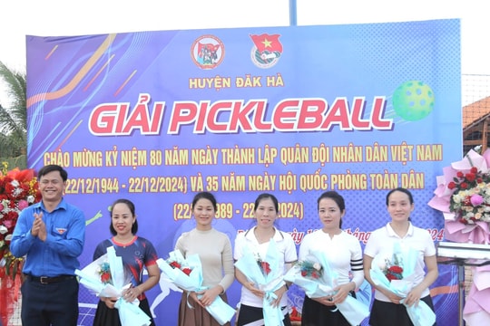 Khai mạc giải Pickelball chào mừng kỷ niệm 80 năm ngày thành lập Quân đội nhân dân Việt Nam