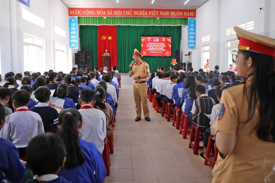 Từ 01/01/2025: Sẽ khoanh vùng kiến thức pháp luật ATGT cho học sinh