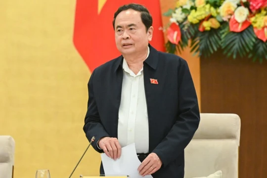 Chung sức, chung lòng thực hiện thành công cuộc cách mạng về tinh gọn bộ máy