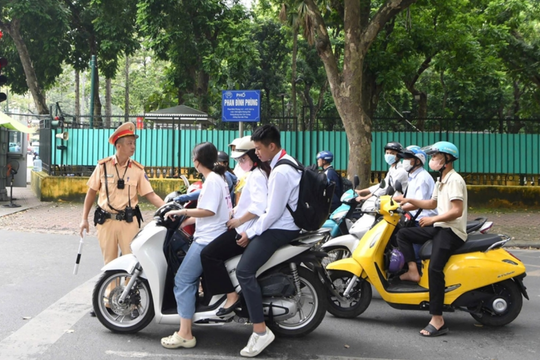 Tăng cường tuyên truyền chấp hành pháp luật về giao thông trong trường học