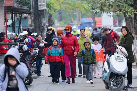 Hà Nội: Yêu cầu các trường học đảm bảo sức khoẻ cho học sinh khi trời rét đậm