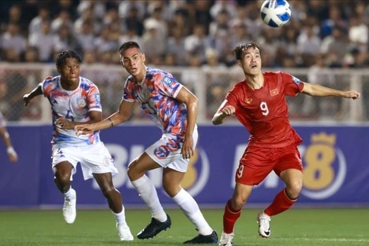 Hòa kịch tính trước Philippines, Việt Nam vẫn giữ ngôi đầu