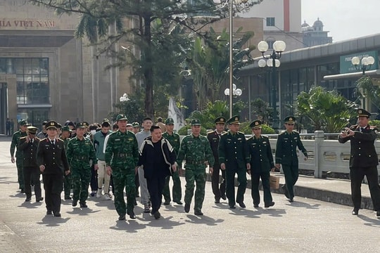 Trao trả 29 người nước ngoài nhập cảnh trái phép