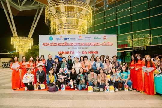 Đà Nẵng chào đón chuyến bay từ Jakarta