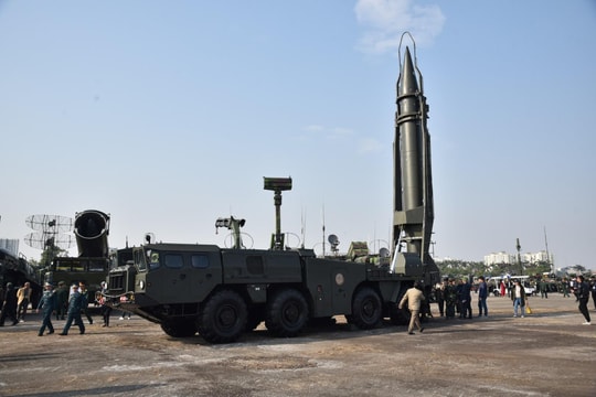 Nhiều vũ khí hiện đại được trưng bày tại Triển lãm Quốc phòng quốc tế Việt Nam 2024