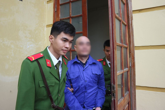 Vừa ra tù lại bị bắt vì ma túy