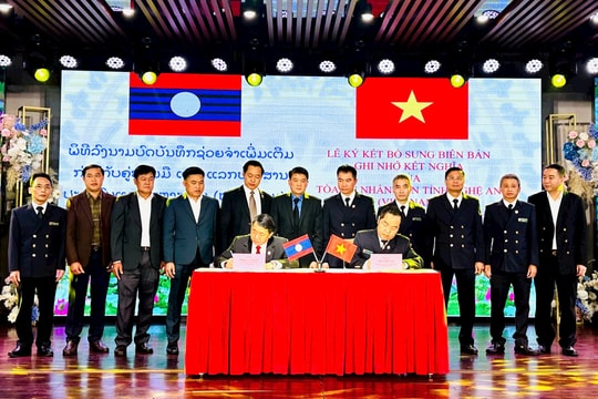 TAND 2 tỉnh Xiêng Khoảng và Nghệ An thắt chặt quan hệ hợp tác, hữu nghị