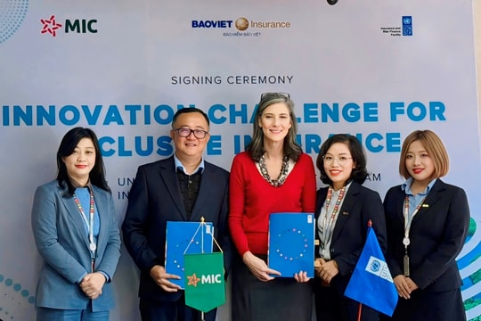 Lễ ký kết thỏa thuận giữa MIC và UNDP về phát triển bảo hiểm nông nghiệp hướng hỗ trợ nông dân phát triển nông nghiệp bền vững