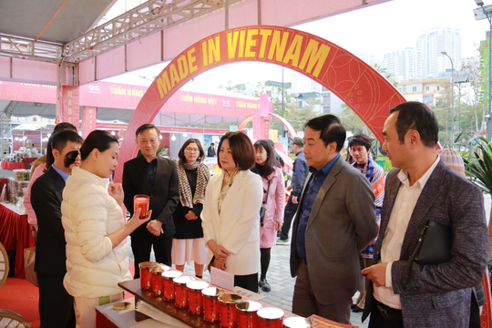 Khai mạc Tuần hàng Việt “Made in Vietnam 2024”