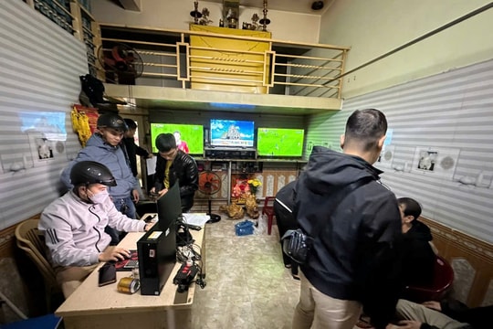 Triệt xóa nhiều tụ điểm đánh bạc núp bóng quán cà phê