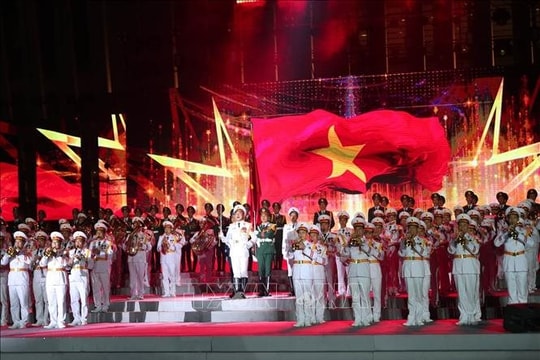 "Con đường lịch sử" thể hiện hình ảnh đầy tự hào về người lính Bộ đội cụ Hồ