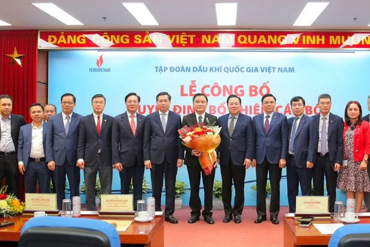 Tăng cường nguồn lực, xây dựng tương lai: Petrovietnam hướng đến đỉnh cao mới