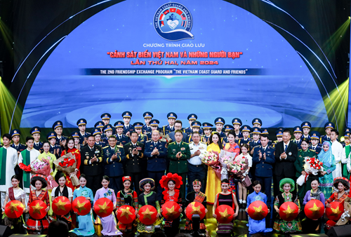 Giao lưu “Cảnh sát biển Việt Nam và những người bạn” lần thứ hai: Đoàn kết là sức mạnh