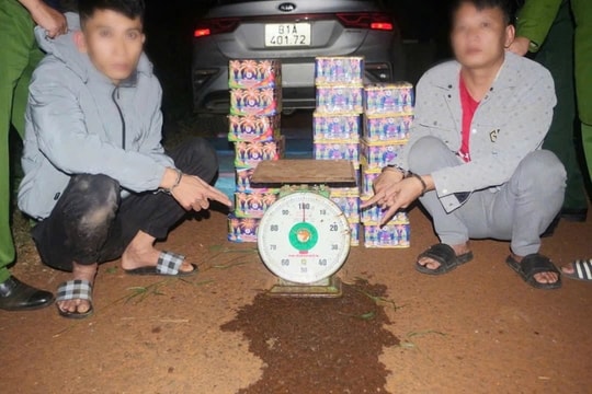 Liên tiếp bắt giữ 4 đối tượng vận chuyển gần 220kg pháo hoa nổ trái phép