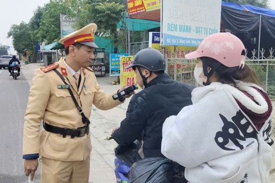 Quyết liệt xử lý vi phạm giao thông trước, trong và sau Tết Nguyên đán