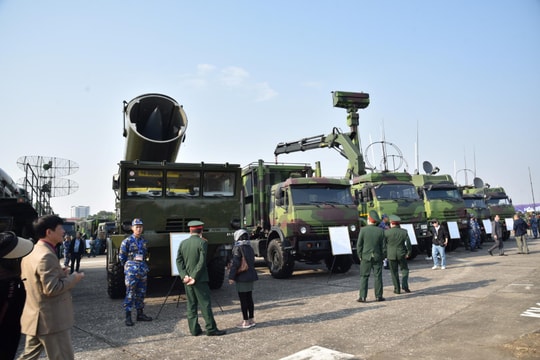 Thời gian tham quan một số khu vực tại Triển lãm Quốc phòng Quốc tế 2024 được kéo dài