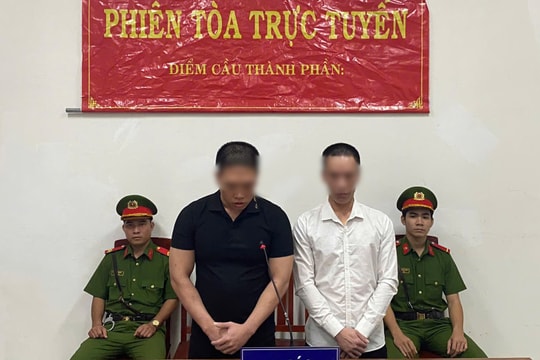 Mâu thuẫn sau cuộc nhậu, hai anh em đi tù