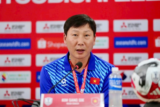 HLV Kim Sang Sik quyết tâm cùng Việt Nam vô địch ASEAN Cup 2024