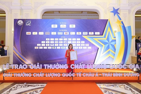 Doanh nghiệp sữa Cô Gái Hà Lan vinh dự nhận Giải Vàng Chất lượng Quốc gia