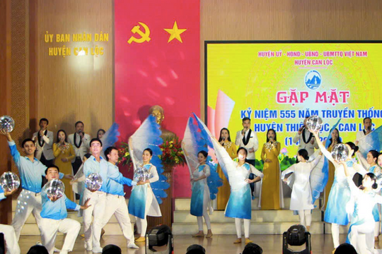 Lễ gặp mặt nhân Kỷ niệm 555 năm truyền thống huyện Thiên Lộc - Can Lộc