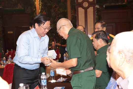 TP.HCM dự chi gần 1000 tỉ đồng chăm lo Tết Ất Tỵ