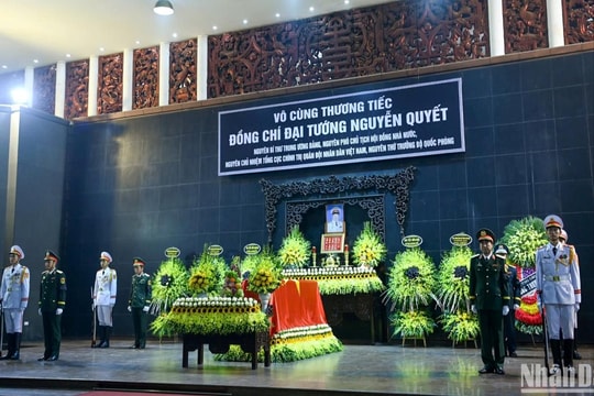 Cử hành trọng thể lễ tang đồng chí Đại tướng Nguyễn Quyết