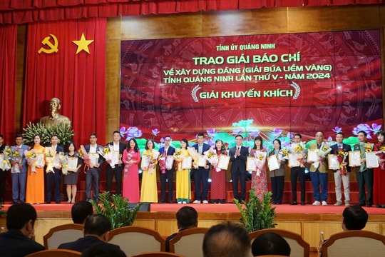 Trao Giải Búa liềm vàng tỉnh Quảng Ninh lần thứ V