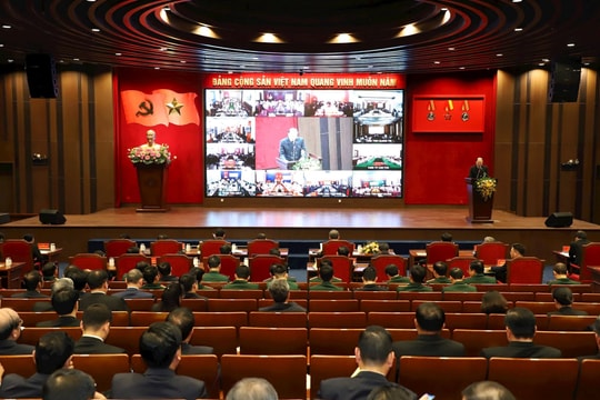 Quyết tâm xây dựng đội ngũ cán bộ Tòa án liêm chính, chính trực