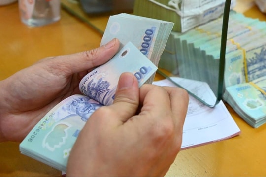 Mảng tối sau quầy giao dịch