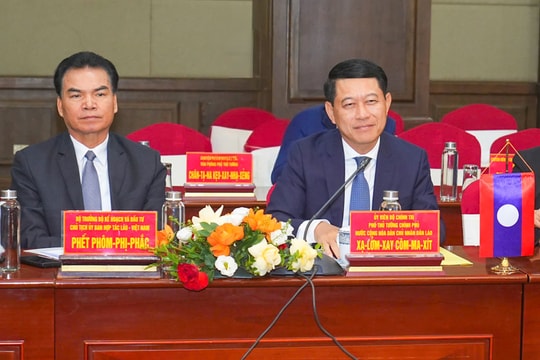 Phó Thủ tướng Chính phủ Lào thăm, làm việc tại TP. Hải Phòng