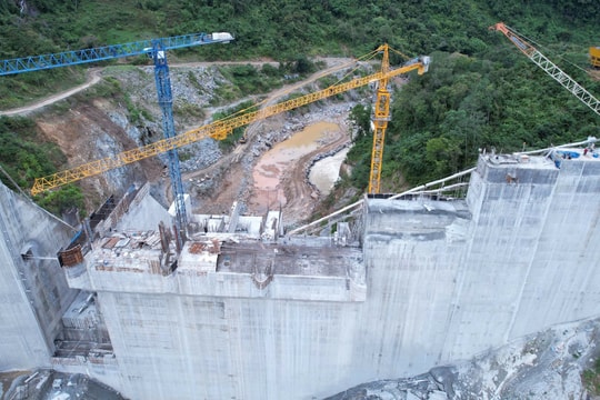 Thủ tướng chỉ đạo khắc phục sự cố công trình thủy điện Đắk Mi 1