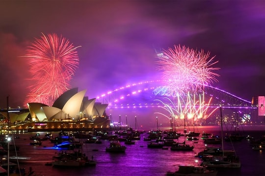 Thú vị nơi đầu tiên và cuối cùng bước sang năm mới 2025 trên thế giới