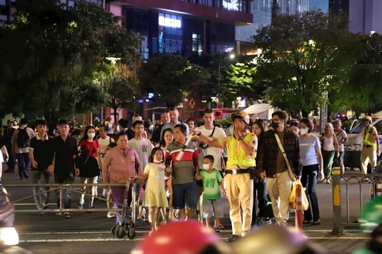 TP.HCM cấm xe lưu thông nhiều tuyến đường để bắn pháo hoa