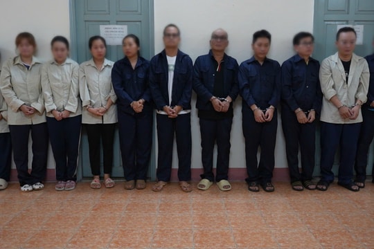 Lợi dụng kinh doanh trò chơi điện tử để lôi kéo đánh bạc với số tiền hàng chục tỷ