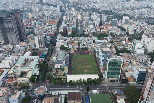 TP.HCM đặt mục tiêu tăng trưởng kinh tế 2 con số năm 2025