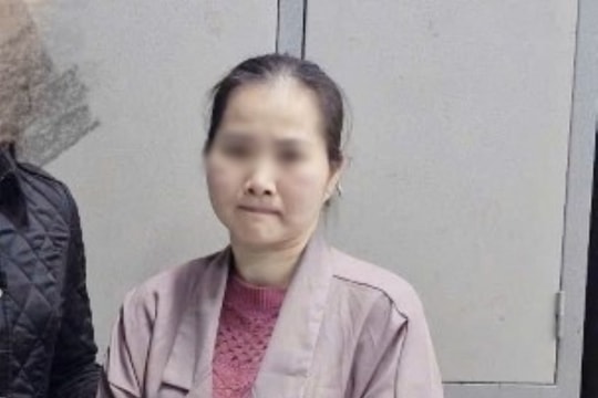 Bắt nữ đối tượng trốn nã